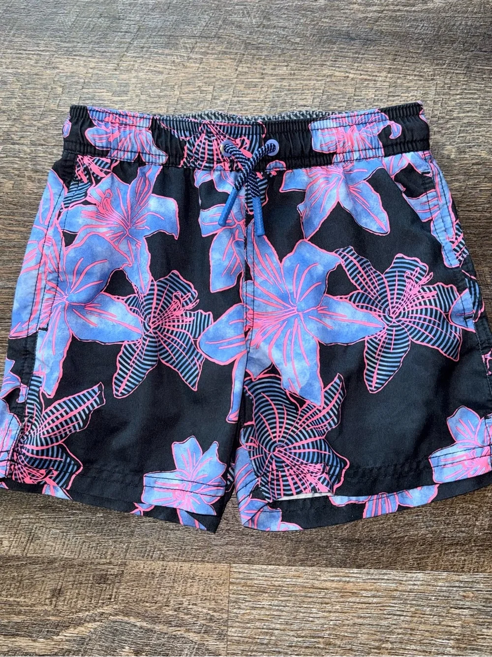 art class Black Swim Trunks with Pink & Blue Floral Print boys size 6/7